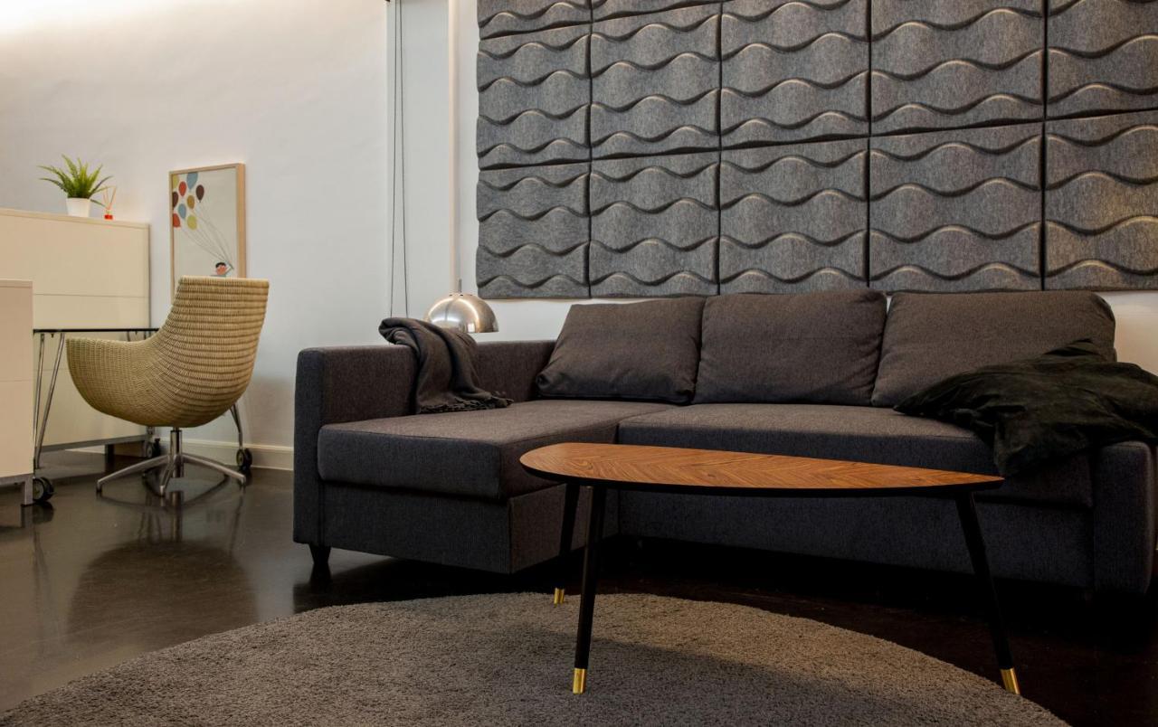 Bauhaus Apartment By People Rentals Bilbao Exterior photo